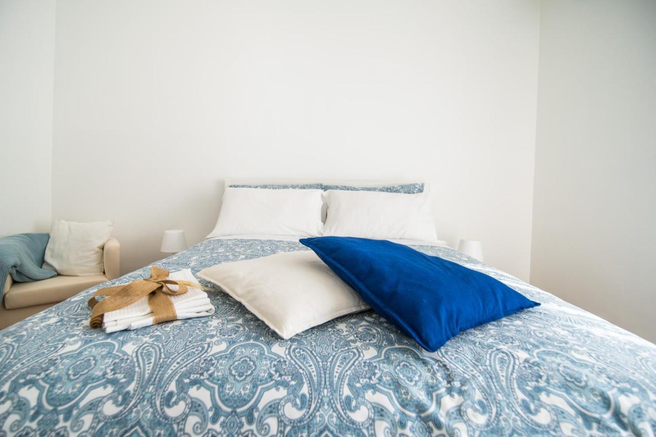 Familiaris Pompei Holiday Home Bagian luar foto