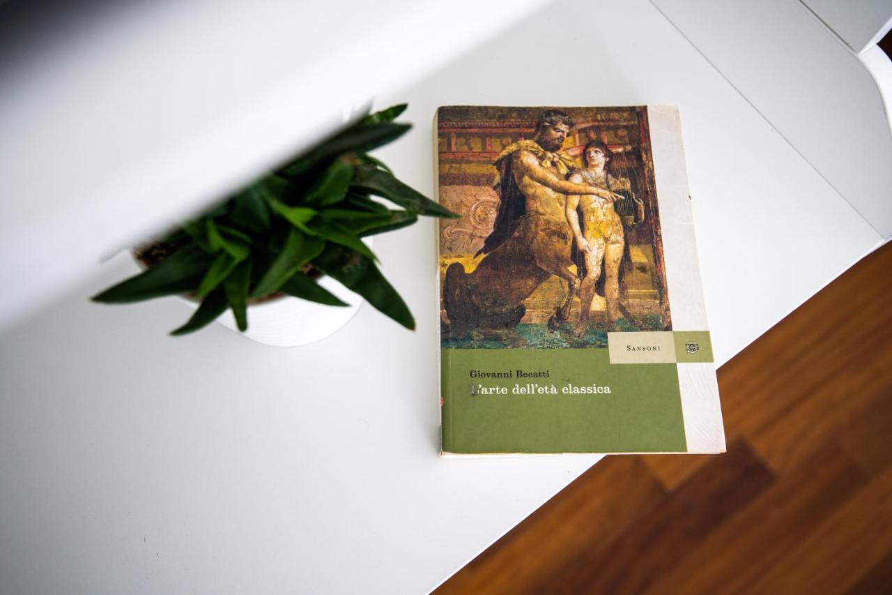 Familiaris Pompei Holiday Home Bagian luar foto