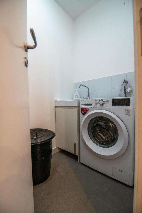 Familiaris Pompei Holiday Home Bagian luar foto